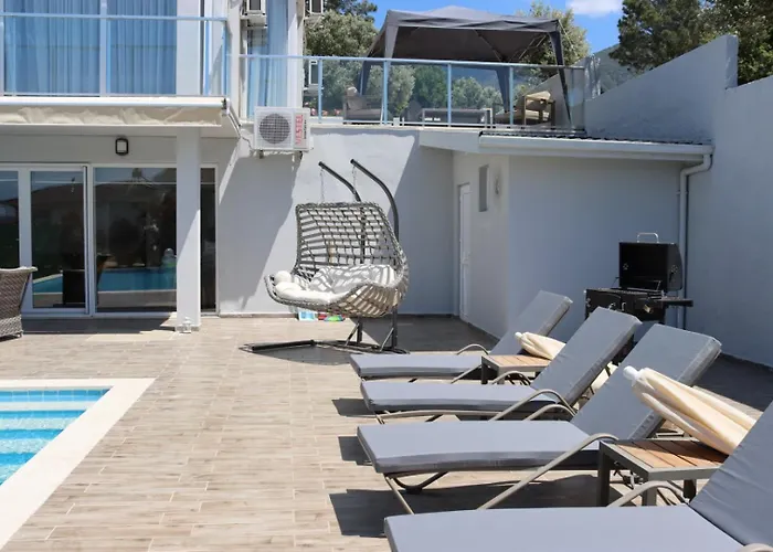 Vacation With Private Pool, Fethiye, Holiday home Oludeniz