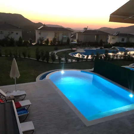 Сasa de vacaciones Vacation With Private Pool, Fethiye, Ölüdeniz